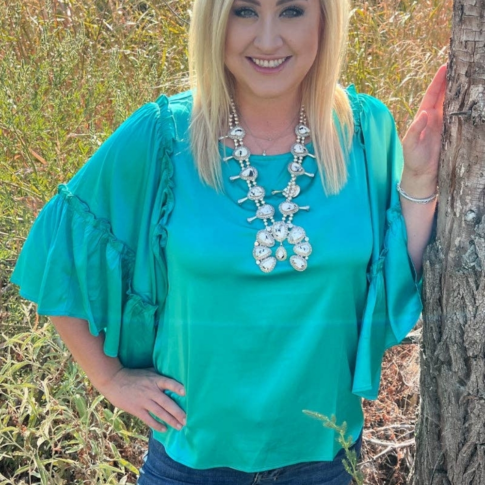 NEW STERLING KREEK Elegant Turquoise Ruffle Sleeve Satin Top
